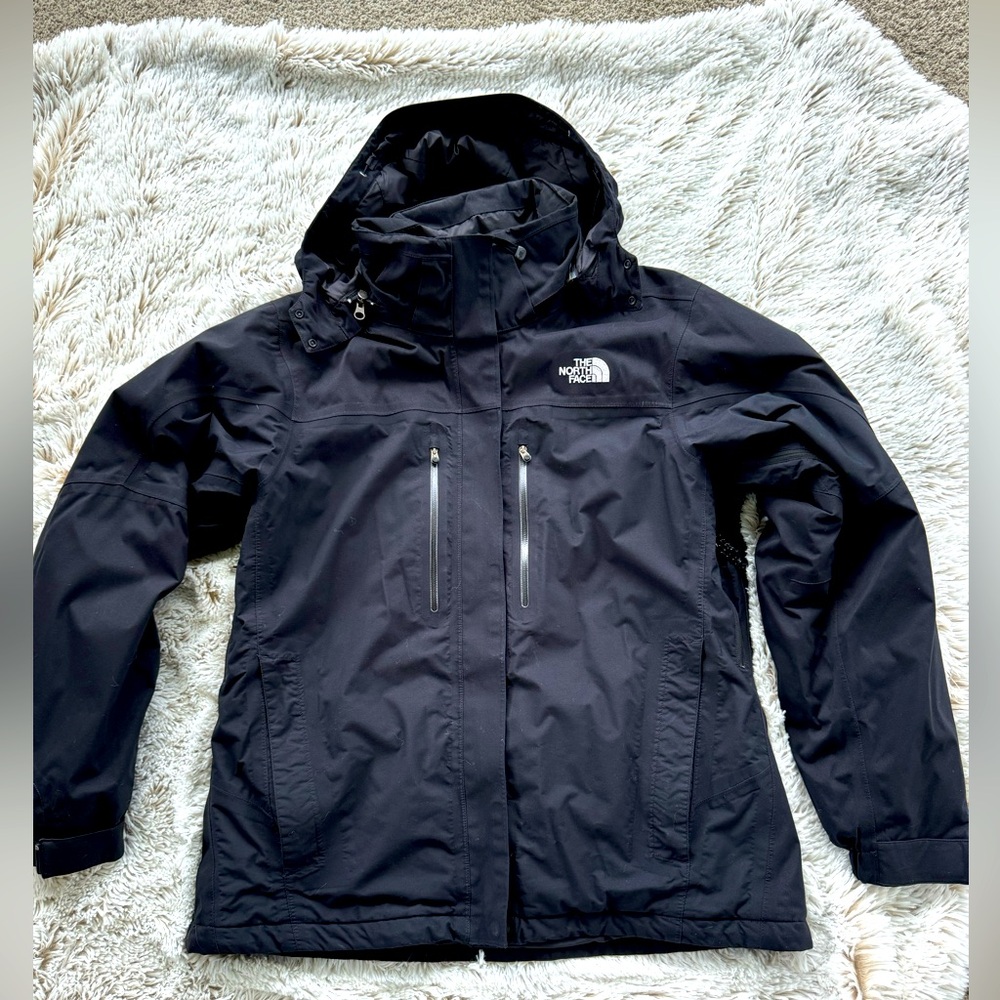 The North Face Women’s XL Primaloft Black Jacket